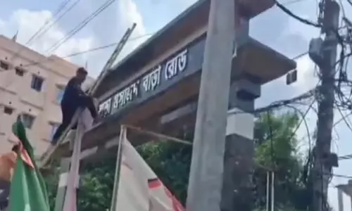വിജയത്തിന് പിന്നാലെ ബംഗാളിൽ മസ്ജിദ് ബാരി റോഡിന്റെ പേര് മാറ്റി ബി.ജെ.പി