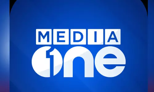 ഫേ​സ് ബു​ക്ക് വി​ല​ക്ക്​: മീ​ഡി​യ​വ​ണി​ന്‍റെ ഹ​ര​ജി   മ​റു​പ​ടി​ക്കാ​യി മാ​റ്റി