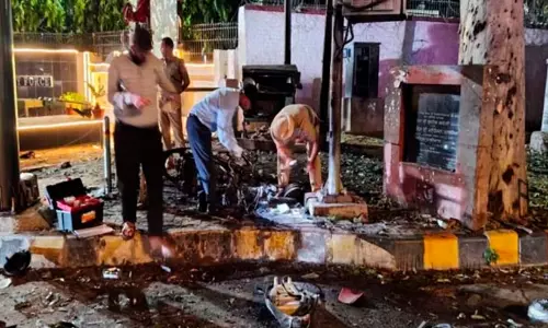 പഞ്ചാബിൽ മണിക്കൂറുകളുടെ വ്യത്യാസത്തിൽ ഇരട്ട സ്ഫോടനം; ബി.എസ്.എഫ് ആസ്ഥാനങ്ങൾ നിരീക്ഷണത്തിൽ, സുരക്ഷ ശക്തമാക്കി
