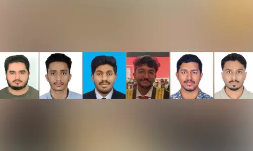 യൂനിവേഴ്സിറ്റി ബി​രു​ദ​ദാ​ന ച​ട​ങ്ങി​ൽ മ​ല​യാ​ളിത്തി​ള​ക്കം