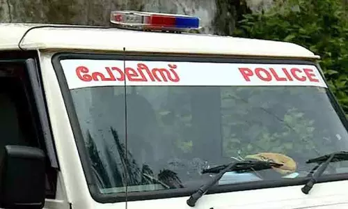 പി.എസ്.സി പരീക്ഷക്കിടെ ഹൈടെക്ക് കോപ്പിയടി: രണ്ടുപേർ പിടിയിൽ
