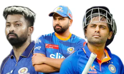 ക്യാ​പ്റ്റ​നെ മാ​റ്റി​യ ശേ​ഷം വി​ഭാ​ഗീ​യ​ത​യും തോ​ൽ​വി​ക​ളും; എ​ന്തൊ​ക്കെ​യാ​ണീ ‘കൊച്ചു   മും​ബൈ’യിൽ ന​ട​ക്കു​ന്ന​ത്