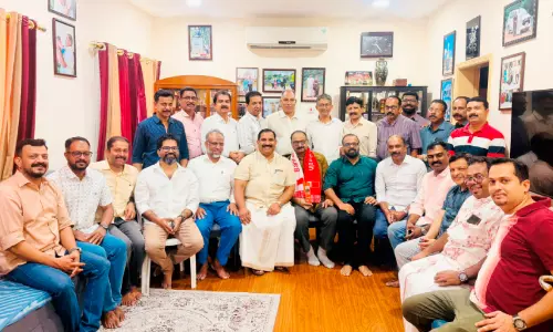 ജെയിംസ് മാത്യുവിന് എ.കെ.സി.സി.യാത്രയയപ്പ് നൽകി
