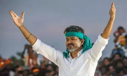 മാന്ത്രിക സംഖ്യ തൊട്ട് ടി.വി.കെ; തമിഴ്‌നാട്ടിൽ ആദ്യ സഖ്യസർക്കാറിന് വഴിയൊരുങ്ങുന്നു