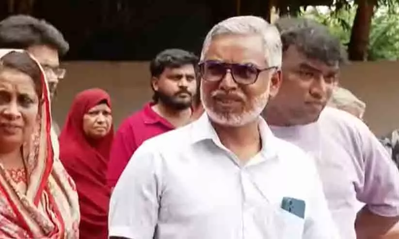 ഏരിയ കമിറ്റി അംഗത്തെ തരംതാഴ്ത്തിയതിൽ പ്രതിഷേധിച്ച് പാലക്കാട് സി.പി.എമ്മിൽ കൂട്ടരാജി ഏരിയ കമിറ്റി അംഗത്തെ തരംതാഴ്ത്തിയതിൽ പ്രതിഷേധിച്ച് പാലക്കാട് സി.പി.എമ്മിൽ കൂട്ടരാജി