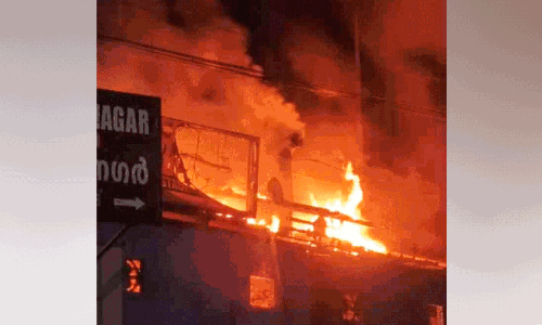 കോങ്ങാട്ട് ഹോട്ടലിൽ തീപിടിത്തം; വൻ നാശനഷ്ടം