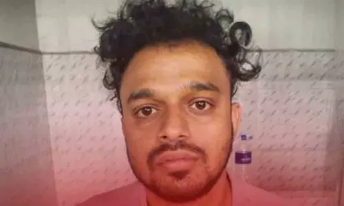 മസാജിനെത്തിയ യുവാവിനെ വിവസ്ത്രനാക്കി  ഹണിട്രാപ്പിന് ശ്രമം; നടത്തിപ്പുകാരനും രണ്ട് യുവതികളും അറസ്റ്റിൽ