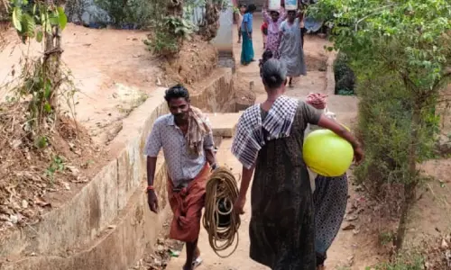കിണറുകളുണ്ട്, എന്നാലും ആര്യന്നൂർ ഉന്നതിക്കാർക്ക് കുടിവെള്ളം കിട്ടാക്കനി