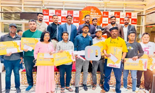 ഗ്രാൻഡ് മാൾ ഡ്രൈവ് യുവർ ഡ്രീം വിത്ത് ഗ്രാൻഡ് പ്രമോഷൻ; വിജയികൾക്കുള്ള സമ്മാനങ്ങൾ വിതരണം ചെയ്തു