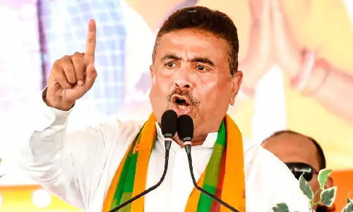 പത്തുരൂപാ മായാജാലത്തിൽ വീണ  മമതയും തോറ്റ ജനതയും   വാഴുന്ന അധികാരിയും!