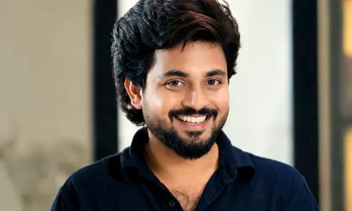നിയന്ത്രണംവിട്ട കാർ ട്രക്കിലിടിച്ച് തെലുങ്ക് നടൻ ഭരത് കാന്തിന് ദാരുണാന്ത്യം