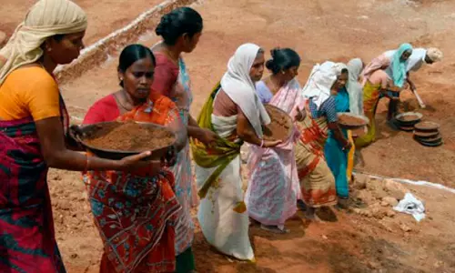 ജൂലൈ 1 മുതൽ തൊഴിലുറപ്പില്ല, പകരം ഗ്യാരണ്ടി ഫോർ റോസ്ഗാർ ആൻഡ് അജീവിക മിഷൻ
