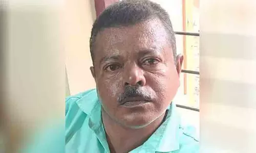 കൈക്കൂലി വാങ്ങിയ വില്ലേജ് എക്സറ്റൻഷൻ ഓഫിസറെ വിജിലൻസ് പിടികൂടി