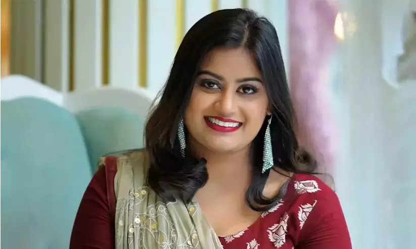 നടി അൻസിബ ഹസൻ അമ്മയിൽനിന്ന് രാജിവെച്ചു നടി അൻസിബ ഹസൻ അമ്മയിൽനിന്ന് രാജിവെച്ചു