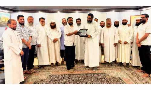 അബ്ദുസ്സലാം മാണിയോട്ടിന്   കെ.കെ.ഐ.സി യാത്രയയപ്പ്