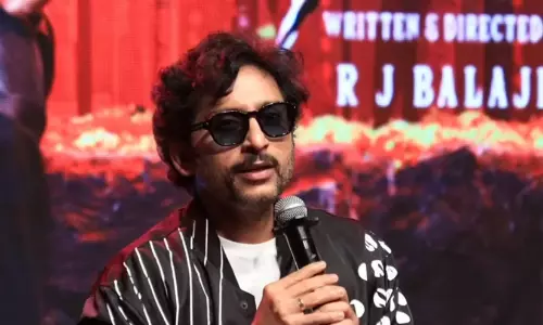 ‘ഇവിടെ ഒരു പാര്‍ട്ടിയില്‍ നിന്നും നിരവധി പേര്‍ സി.എം ആകാന്‍ ശ്രമിക്കുന്നു’; കേരളത്തിലെ മുഖ്യമന്ത്രി തര്‍ക്കത്തെ ട്രോളി ആര്‍.ജെ ബാലാജി