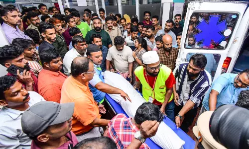 മിന്നൽ ഇടിത്തീയായി; മനമിടറി മങ്കട