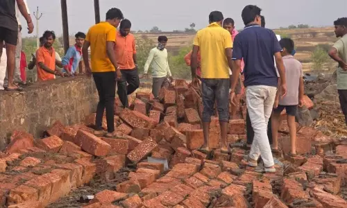 wall collapsed
