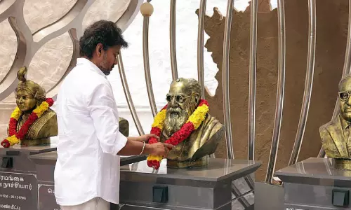 തമിഴകത്തെ വിജയ്‌ രാഷ്ട്രീയവും ശുചീകരണത്തൊഴിലാളികളും