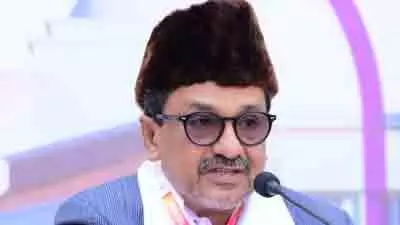 ഹജ്ജിലൂടെ ജീവിതം പുനഃക്രമീകരിച്ച് പുതുജന്മം ആര്ജിക്കും -സാദിഖലി തങ്ങള് ഹജ്ജിലൂടെ ജീവിതം പുനഃക്രമീകരിച്ച് പുതുജന്മം ആര്ജിക്കും -സാദിഖലി തങ്ങള്
