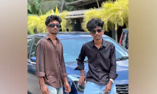 യാത്രകളിലും കളികളിലും ഒന്നിച്ച്; ഒടുവിൽ ഫഹദും റോഷനും വേർപിരിഞ്ഞു