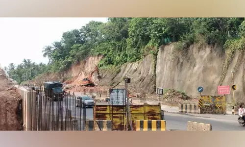 ദേശീയപാത പാർശ്വഭിത്തി പുനർനിർമാണം; ആശങ്കയിൽ സമീപവാസികൾ