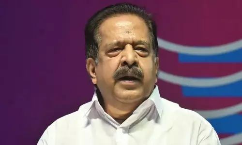 എതിർപ്പ് പ്രകടമാക്കി രമേശ് ചെന്നിത്തല: മന്ത്രിസഭയിലേക്ക് ഇല്ല, നിയമസഭാകക്ഷി യോഗത്തിലും പങ്കെടുക്കില്ല