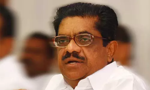 വഴിത്തിരിവായത് സുധീരന്റെ വരവ്; രാഹുൽ ഗാന്ധിയെ കണ്ടത് രണ്ട് മണിക്കൂറിലേറെ
