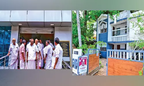ആലപ്പുഴ കോൺഗ്രസിൽ നിരാശ; കെ.സിയുടെ വീട്ടിൽ ആളൊഴിഞ്ഞു ആലപ്പുഴ കോൺഗ്രസിൽ നിരാശ; കെ.സിയുടെ വീട്ടിൽ ആളൊഴിഞ്ഞു