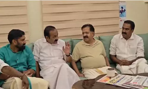 ചെന്നുകണ്ടു, പിണക്കം മാറി കൂടെകൂടുമോ?