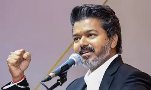 സത്യപ്രതിജ്ഞക്ക്​ വൻ ഒരുക്കം: വിജയ്​ ഉൾപ്പെടെ മുഖ്യമന്ത്രിമാർക്കും ക്ഷണം