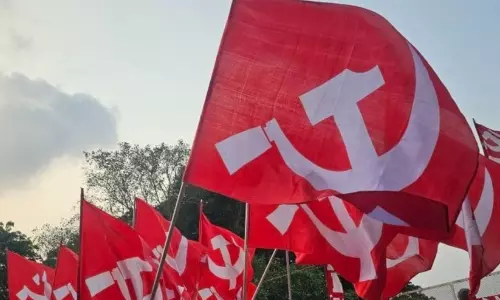സൃഷ്ടി-സ്ഥിതി-സംഹാരങ്ങൾ; പിണറായി വിജയനല്ലാതെ മറ്റാര്​?