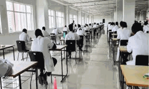നീറ്റ് യു.ജി പുനഃപരീക്ഷ​: ആശങ്കയിൽ പ്രവാസി വിദ്യാർഥികൾ