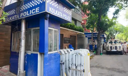 തൃണമൂൽ നേതാക്കളുടെ സുരക്ഷ കൂട്ടത്തോടെ വെട്ടിക്കുറച്ച് ബി.ജെ.പി സർക്കാർ