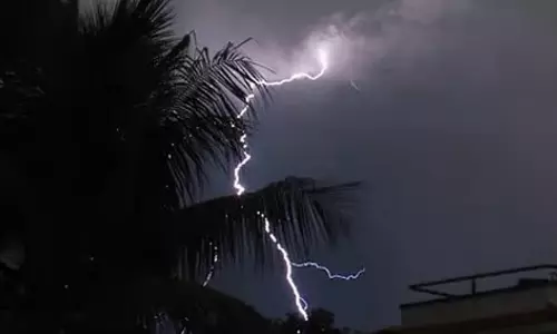 കോഴിക്കോട് മിന്നലേറ്റ് ഒരാൾ മരിച്ചു