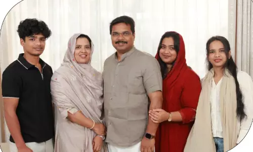പിതാവിന്റെ വഴിയേ അബ്ദുൽ ഗഫൂർ മന്ത്രിപദത്തിൽ പിതാവിന്റെ വഴിയേ അബ്ദുൽ ഗഫൂർ മന്ത്രിപദത്തിൽ