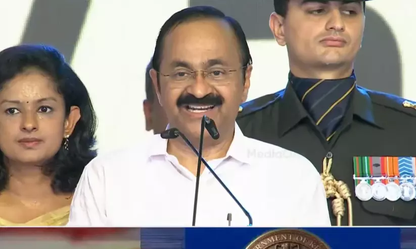 ടീം വി.ഡി.എസ് അധികാരമേറ്റു, ജനസാഗരം സാക്ഷി! ടീം വി.ഡി.എസ് അധികാരമേറ്റു, ജനസാഗരം സാക്ഷി!