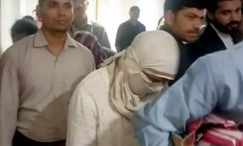 നീറ്റ് ചോദ്യപേപ്പർ ചോർച്ച: ബ്യൂട്ടീഷ്യൻ പ്രധാന കണ്ണി എന്ന് സി.ബി.ഐ