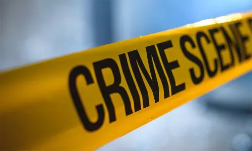ഒഡീഷയിൽ റോഡിൽ ദമ്പതികൾക്ക് ക്രൂരമർദ്ദനം; മുൻവൈരാഗ്യമാണ് ആക്രമണത്തിന് പിന്നിലെന്ന് പ്രാഥമിക വിവരം ഒഡീഷയിൽ റോഡിൽ ദമ്പതികൾക്ക് ക്രൂരമർദ്ദനം; മുൻവൈരാഗ്യമാണ് ആക്രമണത്തിന് പിന്നിലെന്ന് പ്രാഥമിക വിവരം