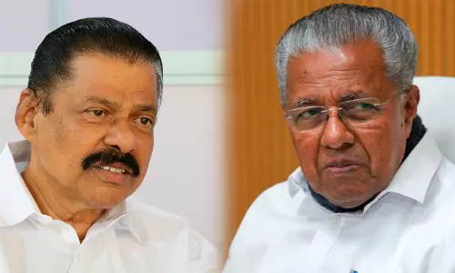 പിണറായിക്കും ഗോവിന്ദനും ജില്ലകളിൽ വിചാരണ പിണറായിക്കും ഗോവിന്ദനും ജില്ലകളിൽ വിചാരണ