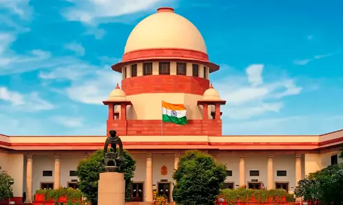 മുണ്ടത്തിക്കോട് വെടിക്കെട്ട് ദുരന്തം: സർക്കാർ വിശദീകരണം തേടി ഹൈകോടതി മുണ്ടത്തിക്കോട് വെടിക്കെട്ട് ദുരന്തം: സർക്കാർ വിശദീകരണം തേടി ഹൈകോടതി