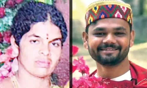 മാതാവിനെ കൊന്നു കത്തിച്ച കേസിൽ യുവാവും പിതാവും അറസ്റ്റിൽ മാതാവിനെ കൊന്നു കത്തിച്ച കേസിൽ യുവാവും പിതാവും അറസ്റ്റിൽ