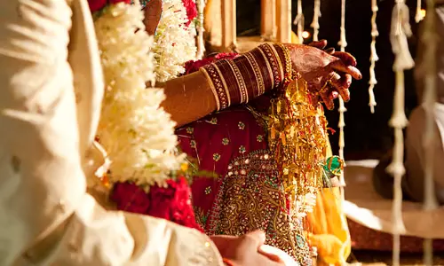 ‘അട്ട-സാട്ട’ വിവാഹ സമ്പ്രദായം മനുഷ്യത്വരഹിതം; വിവാഹമോചന കേസിൽ ചരിത്രവിധിയുമായി രാജസ്ഥാൻ ഹൈക്കോടതി ‘അട്ട-സാട്ട’ വിവാഹ സമ്പ്രദായം മനുഷ്യത്വരഹിതം; വിവാഹമോചന കേസിൽ ചരിത്രവിധിയുമായി രാജസ്ഥാൻ ഹൈക്കോടതി