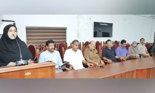 ക​ട​ൽ​ക്കാ​റ്റേ​റ്റ് ഓ​ടാം;  ‘കാ​സ​ർ​കോ​ട് ബീ​ച്ച് റ​ൺ 2026’; സം​ഘാ​ട​ക​സ​മി​തി​യാ​യി