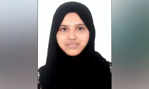 ക​ണ്ണൂ​ർ സ​ർ​വ​ക​ലാ​ശാ​ല   ബി.​എ ഇം​ഗ്ലീ​ഷി​ൽ   ഫാ​ത്തി​മ നാ​സി​ന്   ഒ​ന്നാം റാ​ങ്ക്