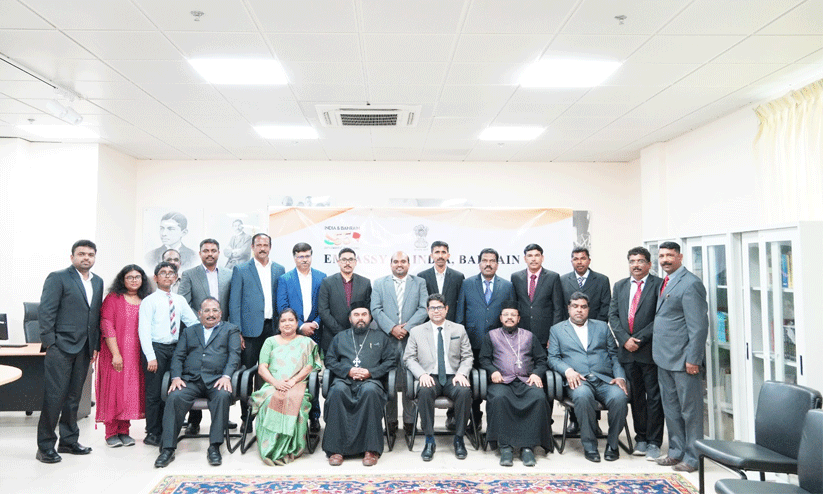 ഇന്ത്യൻ എംബസി സന്ദർശിച്ച് സെന്റ് മേരീസ് ഇന്ത്യൻ ഓർത്തഡോക്സ് കത്തീഡ്രൽ ഭാരവാഹികൾ ഇന്ത്യൻ എംബസി സന്ദർശിച്ച് സെന്റ് മേരീസ് ഇന്ത്യൻ ഓർത്തഡോക്സ് കത്തീഡ്രൽ ഭാരവാഹികൾ