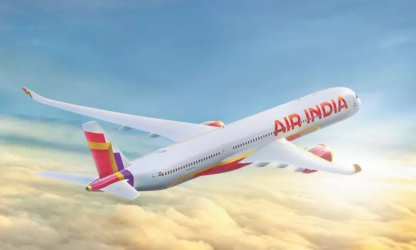 ബംഗളൂരുവിൽ എയർ ഇന്ത്യ വിമാനം റൺവേയിലിടിച്ചു; വൻ ദുരന്തം ഒഴിവായത് തലനാരിഴക്ക് ബംഗളൂരുവിൽ എയർ ഇന്ത്യ വിമാനം റൺവേയിലിടിച്ചു; വൻ ദുരന്തം ഒഴിവായത് തലനാരിഴക്ക്