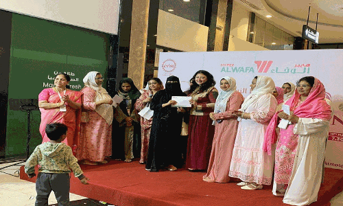 ‘ഇ​വ’ യു​മാ​യി ചേ​ർ​ന്ന് ജി​ദ്ദ ഹൈ​പ്പ​ർ അ​ൽ​വ​ഫ​യു​ടെ നൂ​റാം ദി​നാ​ഘോ​ഷം