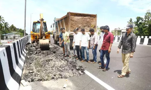ദേശീയപാതയിൽ വിള്ളൽ; തിടുക്കപ്പെട്ട് അടക്കാനുള്ള ശ്രമം തടഞ്ഞു