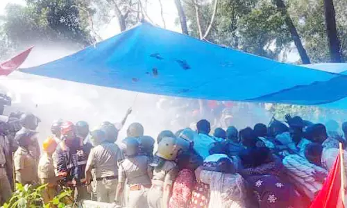 പര്യത്ത് കോളനി കുടിയൊഴിപ്പിക്കാൻ നീക്കം; സംഘർഷഭരിതം